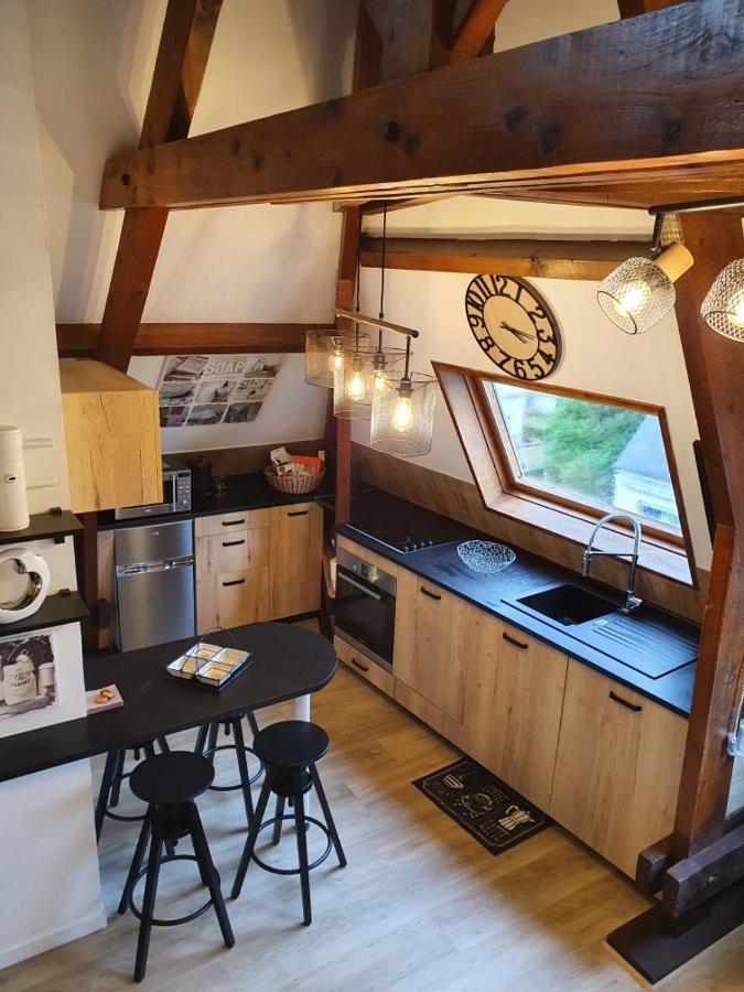 Bel appartement ensoleillé en ville Pont-Évêque Exterior foto